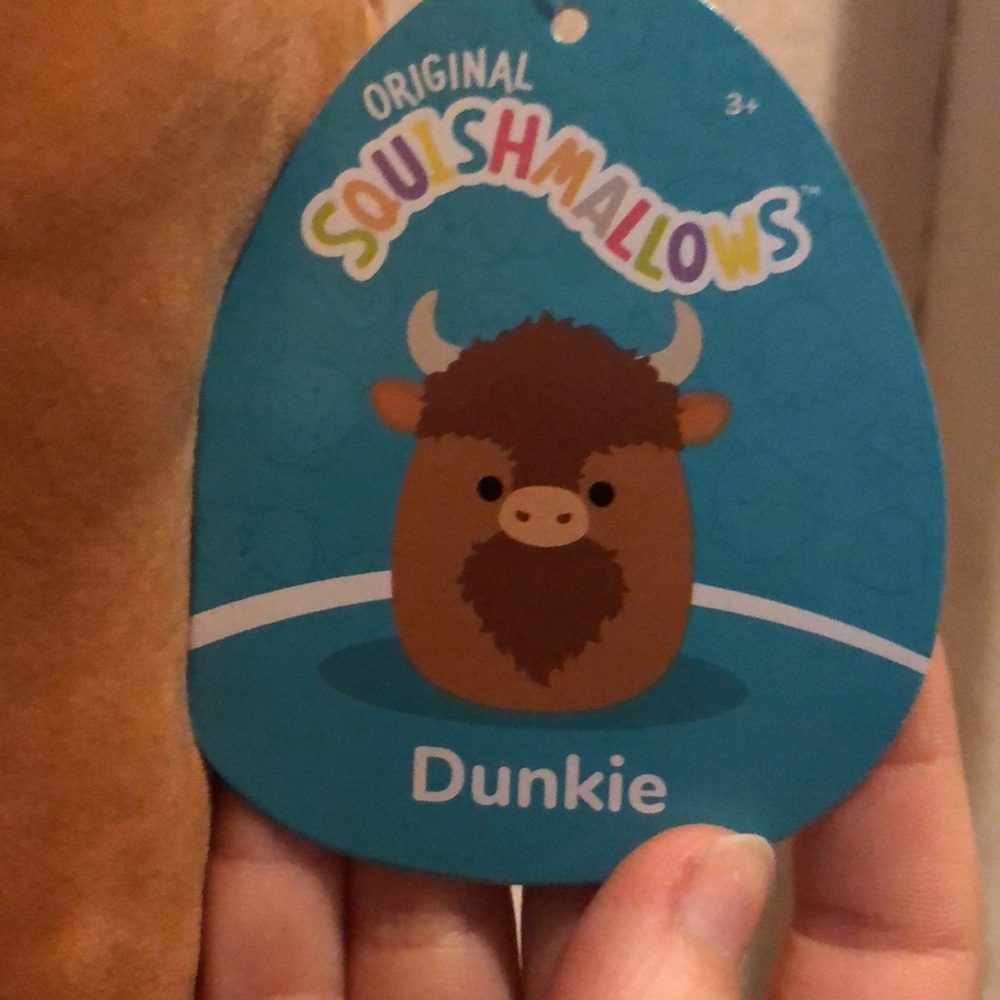 Dunkie the bison squishmallow - Picture 2 of 3